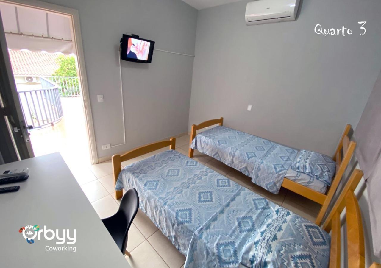Ritz Hostel Araçatuba Eksteriør bilde