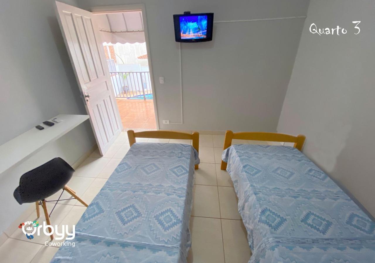 Ritz Hostel Araçatuba Eksteriør bilde